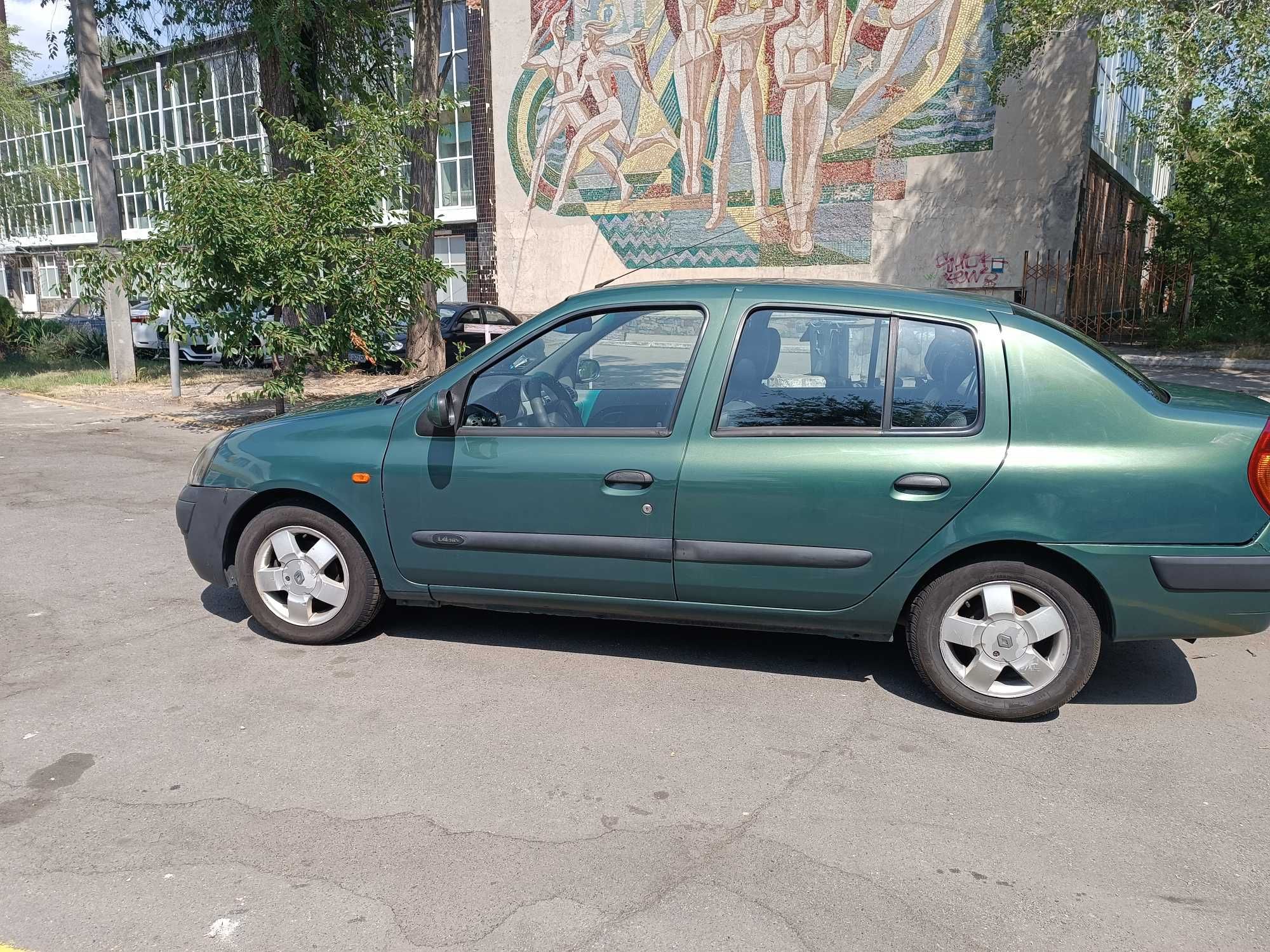 Renault Clio Symbol 2003р 1,4 16V