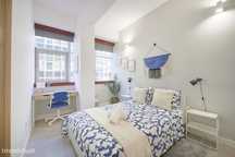 780197 - Quarto com cama de casal em...