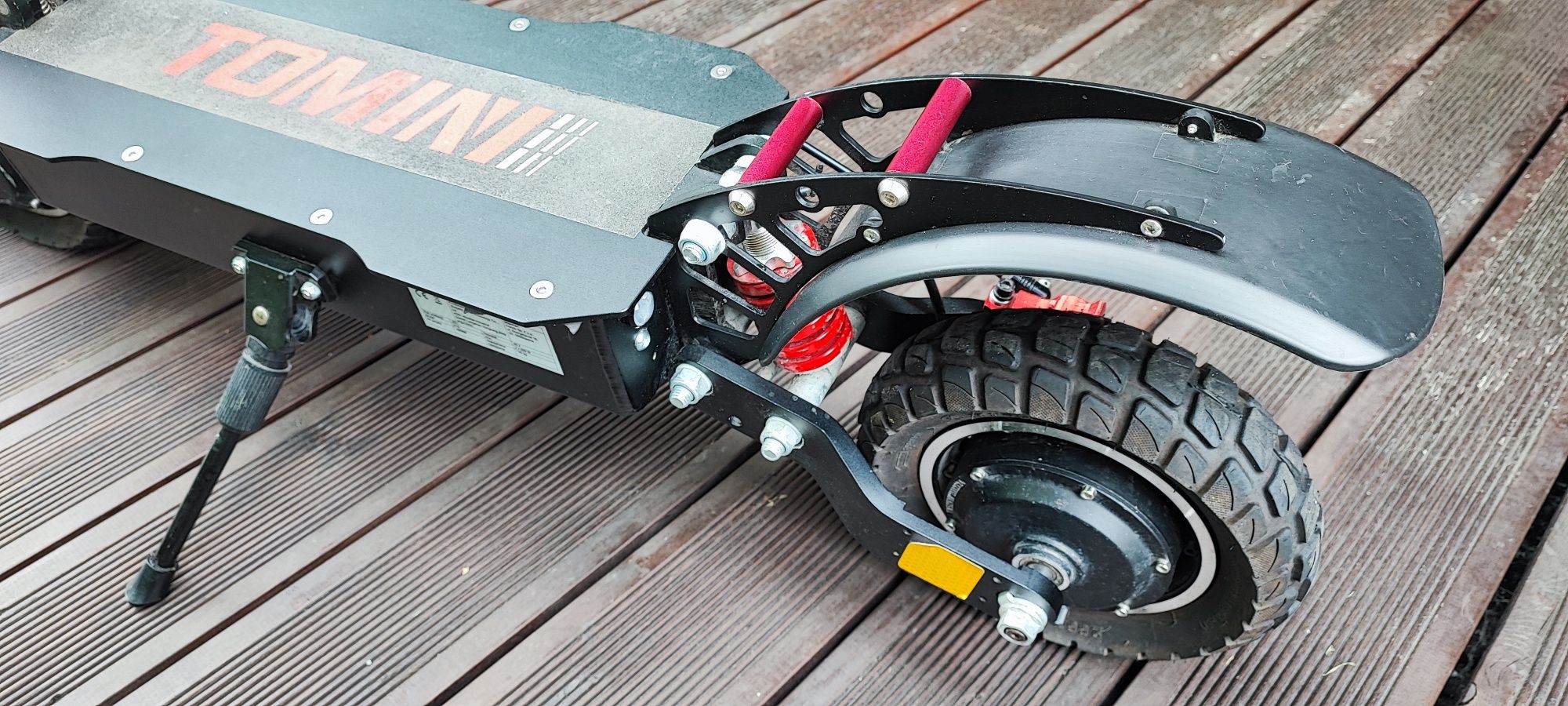 Hulajnoga Tomini H10 PRO — hamulce hydrauliczne,