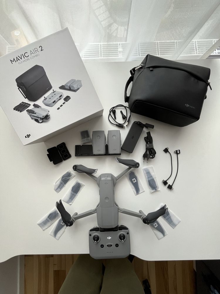 Dji Mavic Air 2 Fly More Combo (1 політ)