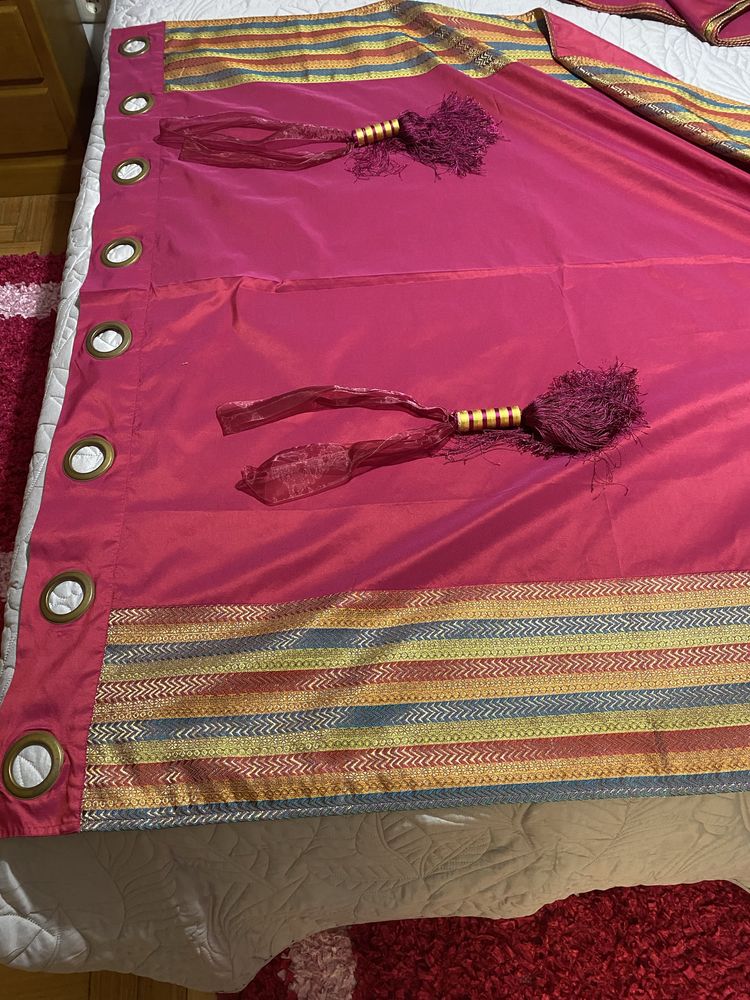 Cortinados de quarto. 2,60X1,40 cada um