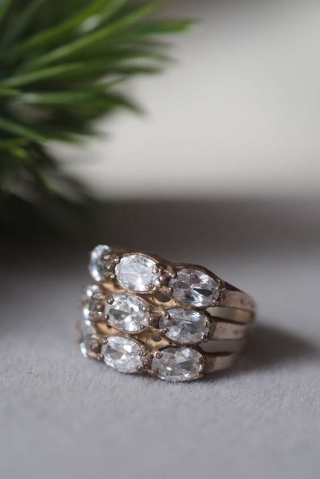 Stary pierścionek z kryształkami! Vintage, próba 925! Rozmiar 16!