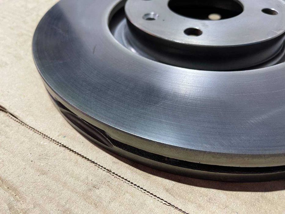 Передні гальмівні диски Тормозные диски Citroen eC4 III / C4 III 2023