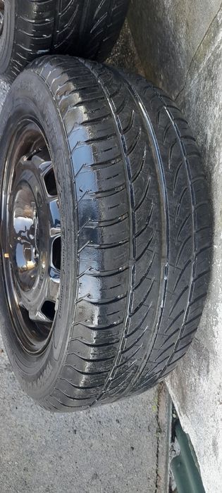 Jantes 14 com pneus como novos