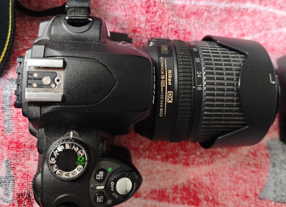 Nikon D60 + Nkkor 18-105 VR + SB600