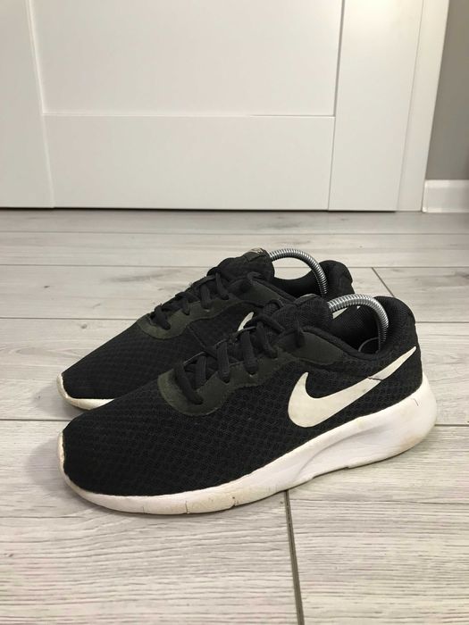 Buty Nike Tanjun rozm. 38