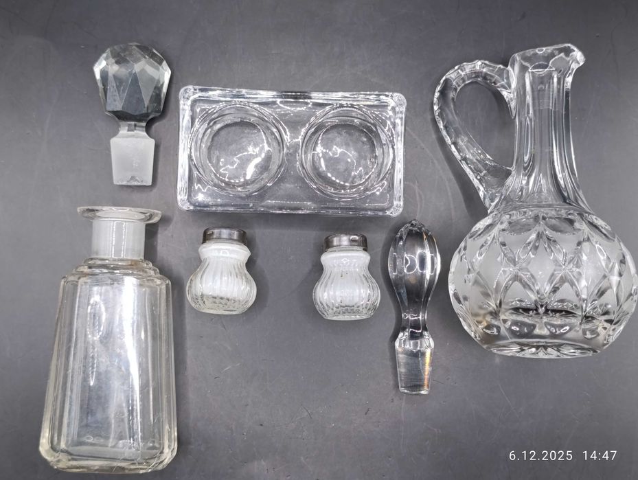 Stary Zestaw: butelka, karafka, solniczki WMF