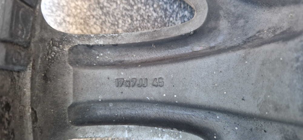 Felgi aluminiowe NISSAN R17