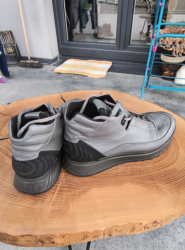 Buty Ecco rozm. 40/26cm