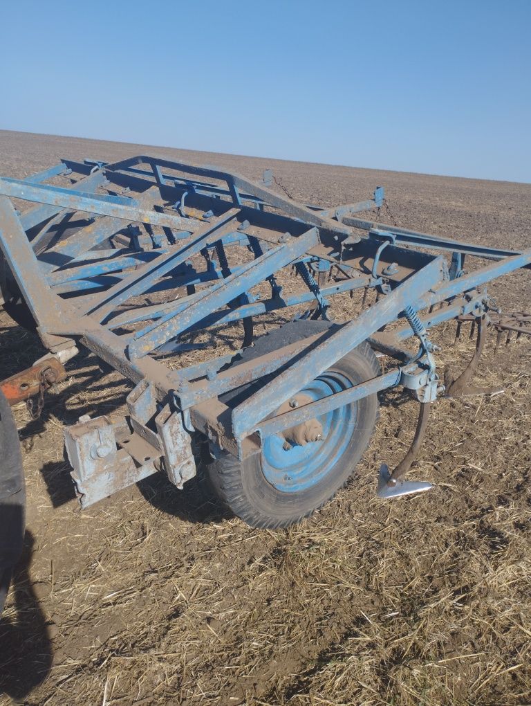 Продам культиватор КПС
