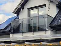 Balustrady nierdzewne , malowane proszkowo
