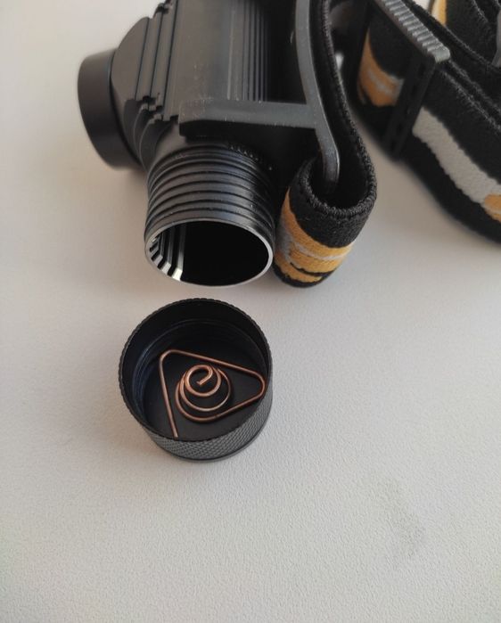 Акція на опт! Налобный фонарь boruit d10, под акамулятор 18650, лiхтар