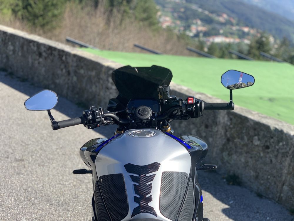 Yamaha mt 10 sp.