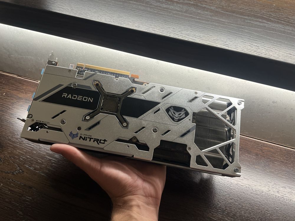 Відеокарти Sapphire Radeon RX 6700 XT