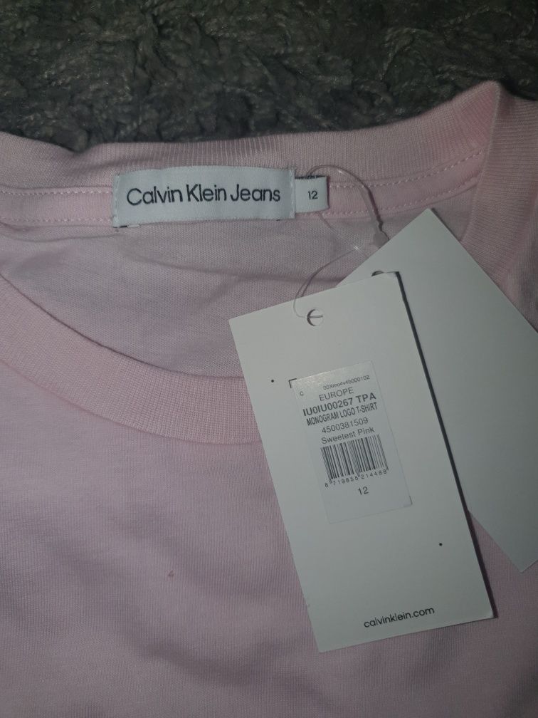 T-shirt  Calvin klein