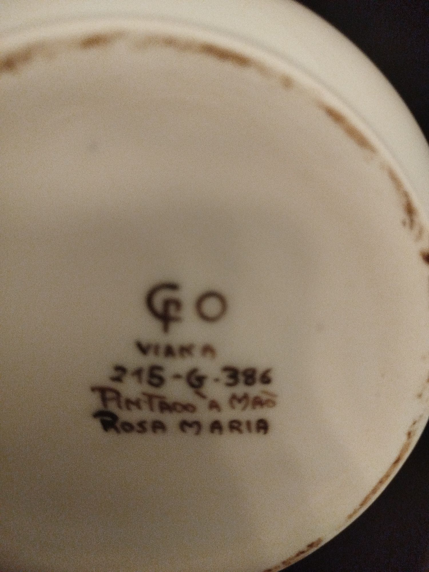 Pote em louça de Viana pintado à mão