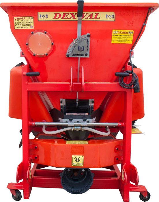 Do Ciągnika Piaskarka Solarka komunalna Do Piachu / Soli – Dexwal !