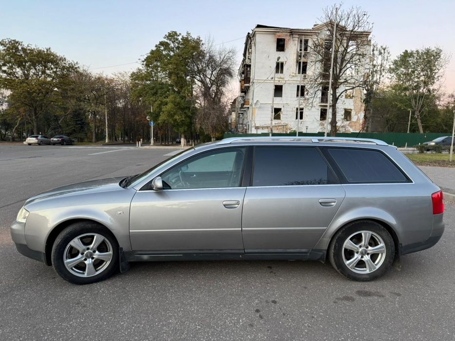 Продам Ауді Кватро