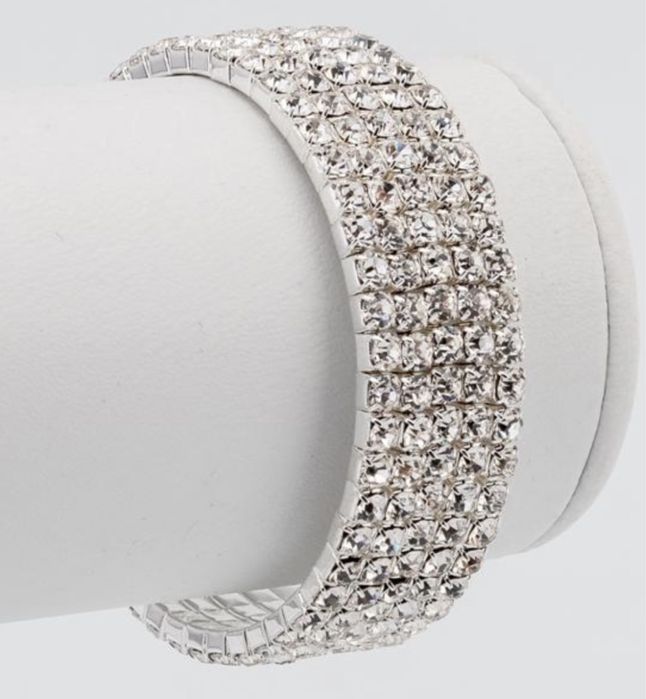 Браслет жіночий багаторядний з камінням