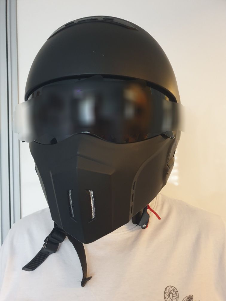 Kask Motor/kuad /narty, snowboard