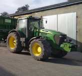 John   Deere   7820