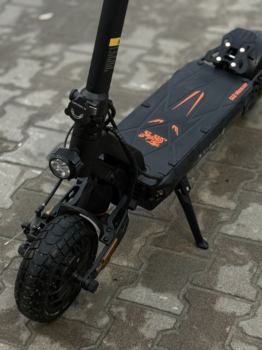 Продам електросамокат KuKirin G2 Master 2025