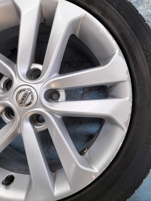 Диски r17 Nissan  5*114.3  7j*17  et-47  цо-66.1мм