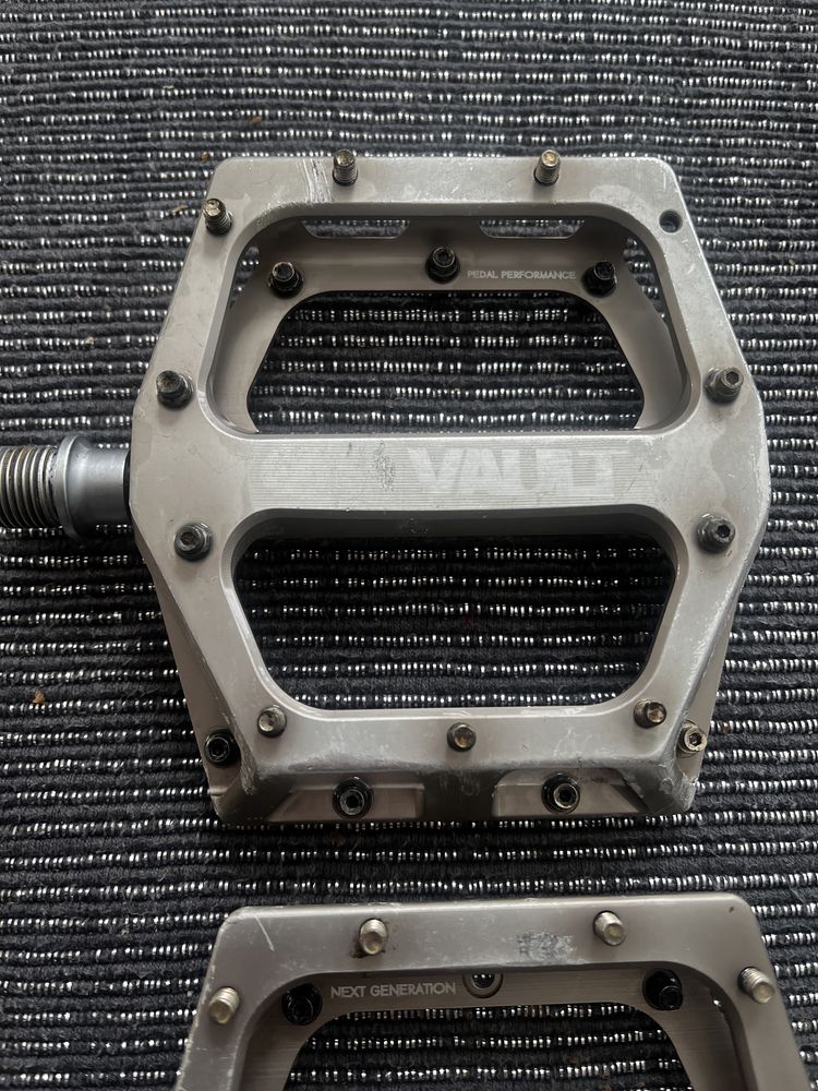 Pedały platformowe DMR Bikes Valnut