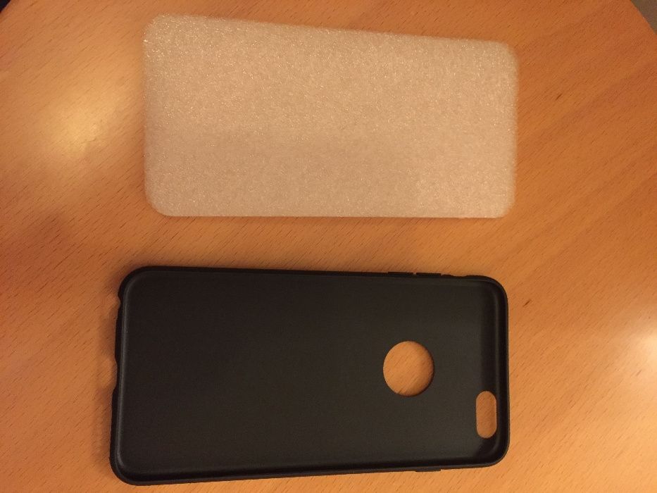 Capa TPU iphone 6/6S plus preta, nunca foi usada.