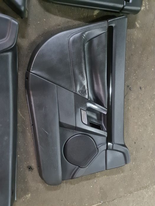 Opel vectra c Boczki skóra roletki