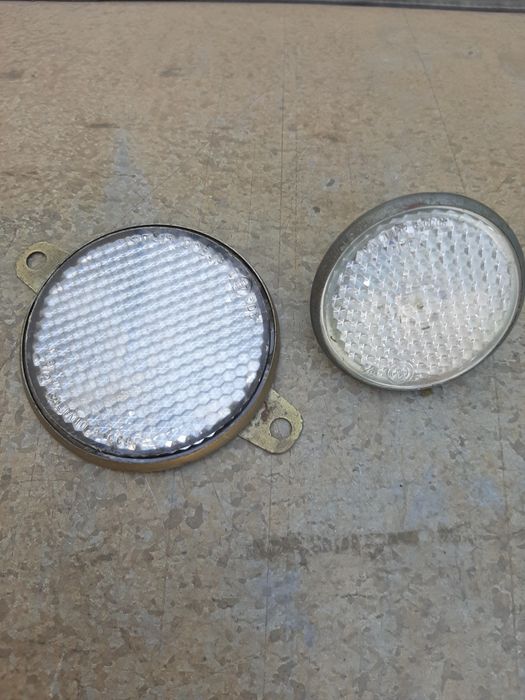 Рамка заднего стекла УАЗ-469, реле регулятор, датчик включения .