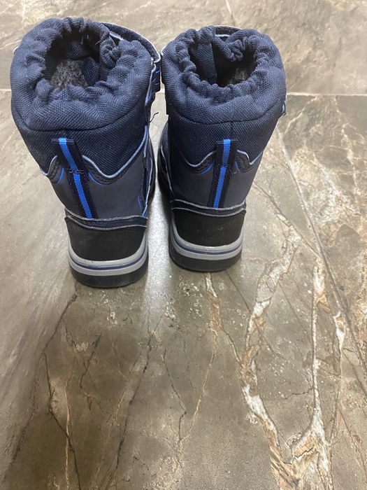 Взуття зимове next