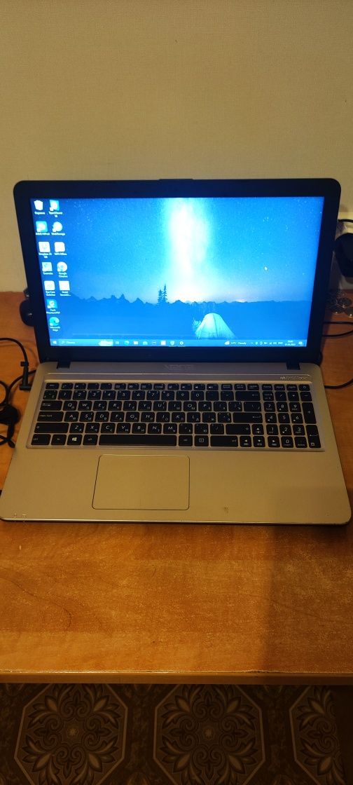 Ноутбук ASUS R540LJ