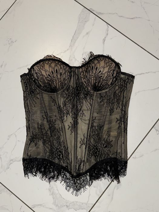 Корсет від бренду opium