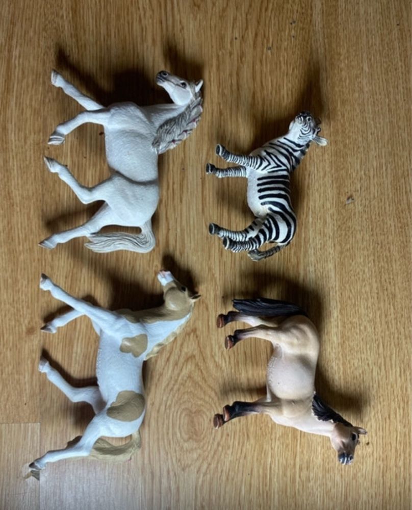 Duży zestaw schleich bayala i collecta konie dodatki