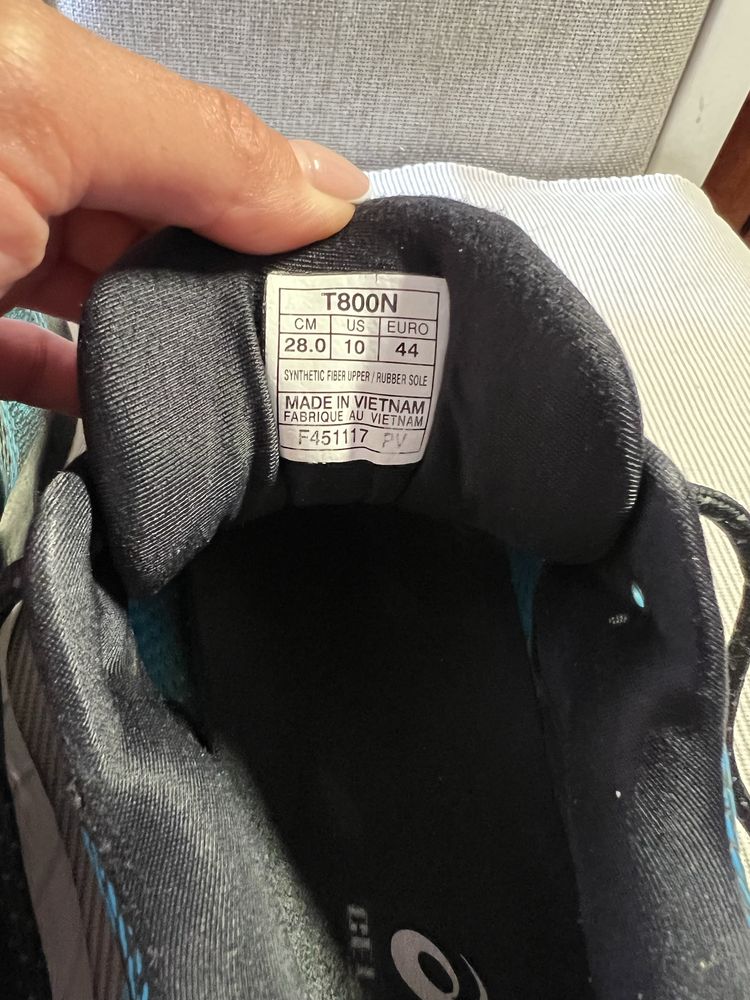 Asics кросівки оригінал