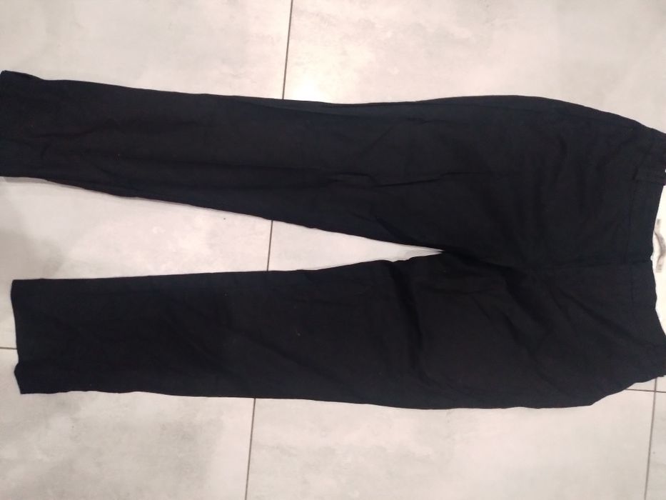 Fajne eleganckie spodnie Zara rozm M