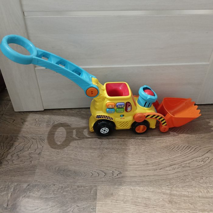Каталка v-tech ,бульдозер