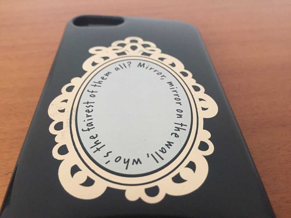 Capa para Iphone 6 - tema disney "espelho meu, espelho meu ..."