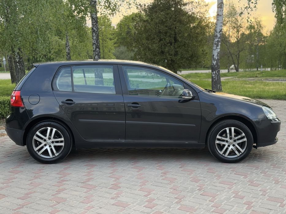 Продам Volkswagen Golf 5 свіжо пригнаний