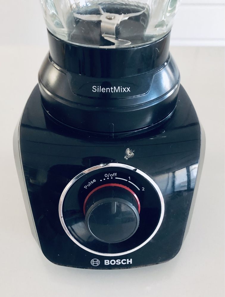 Liquidificadora Bosch Silent Mixer - Potente  e Silenciosa
