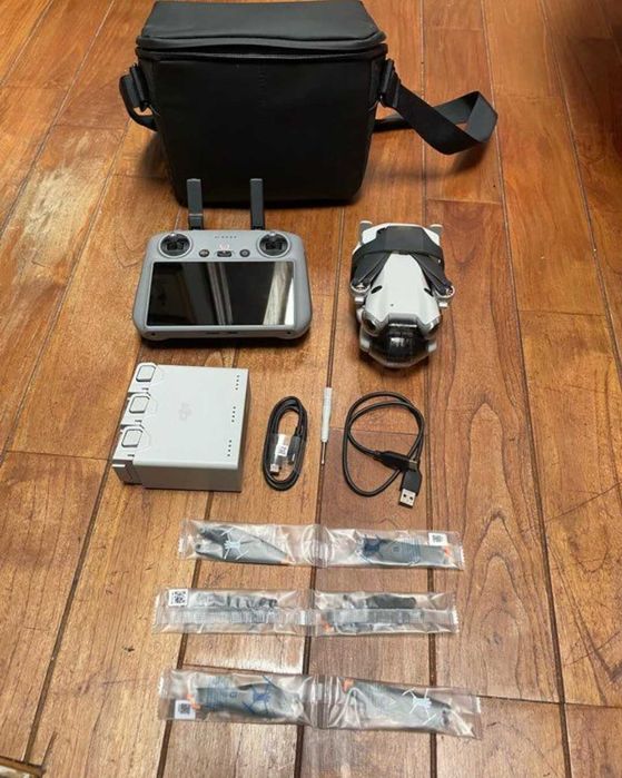 Drone DJI Mini 4 pro Mais Combo