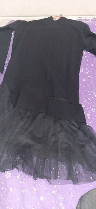 Пррдам платье,одела один раз,очень красивое и стильное