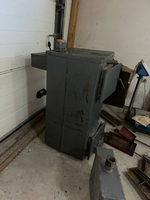 Продам твердопалий котел