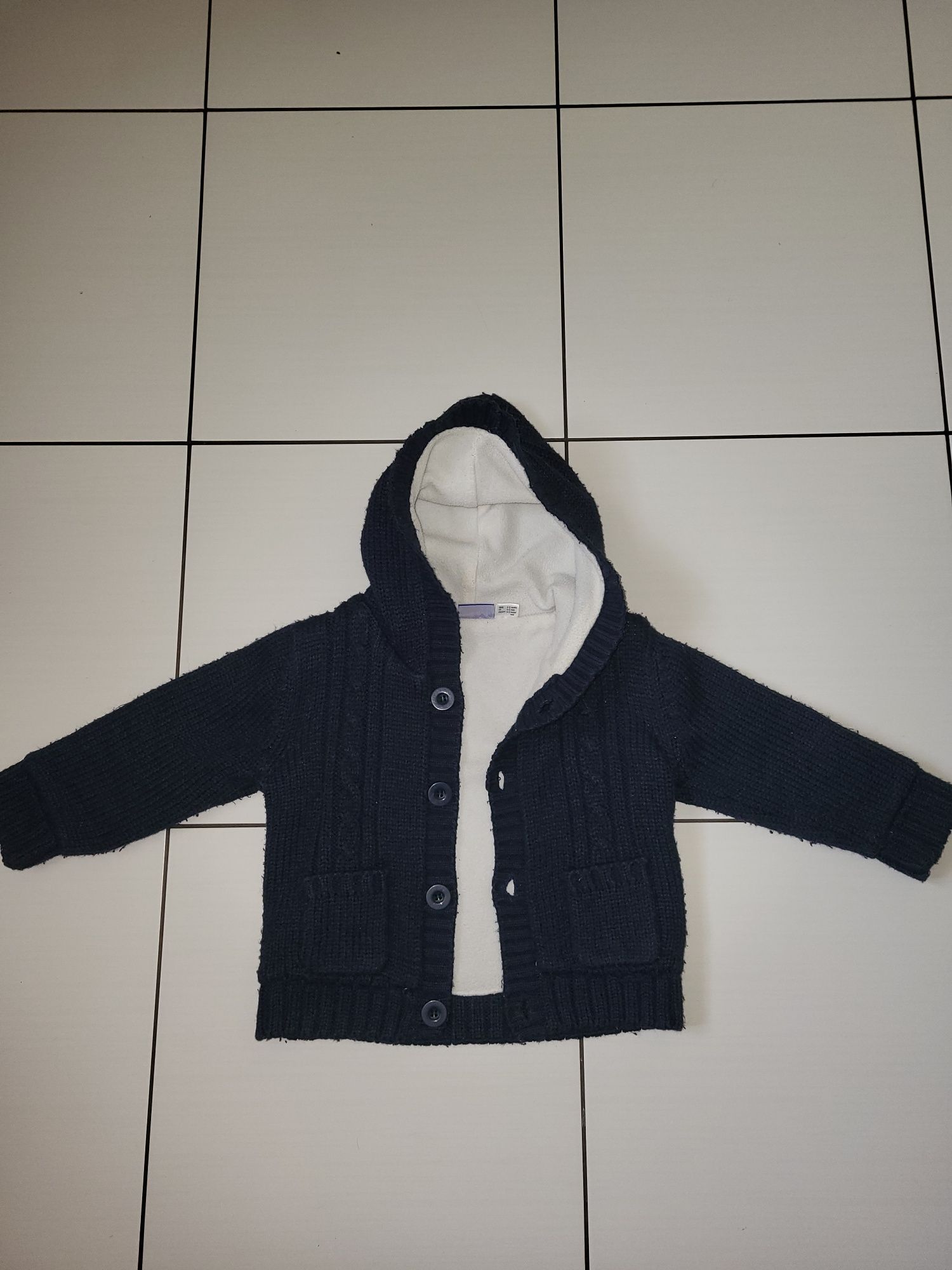 Granatowy sweter, bluza z polarem rozmiar 74/80 cm