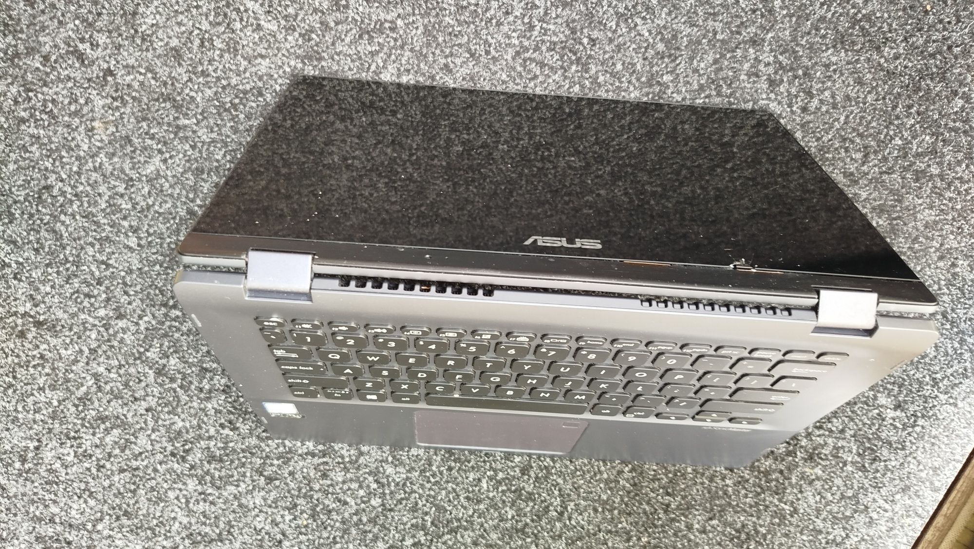 Laptop ASUS vivobook TP412FA