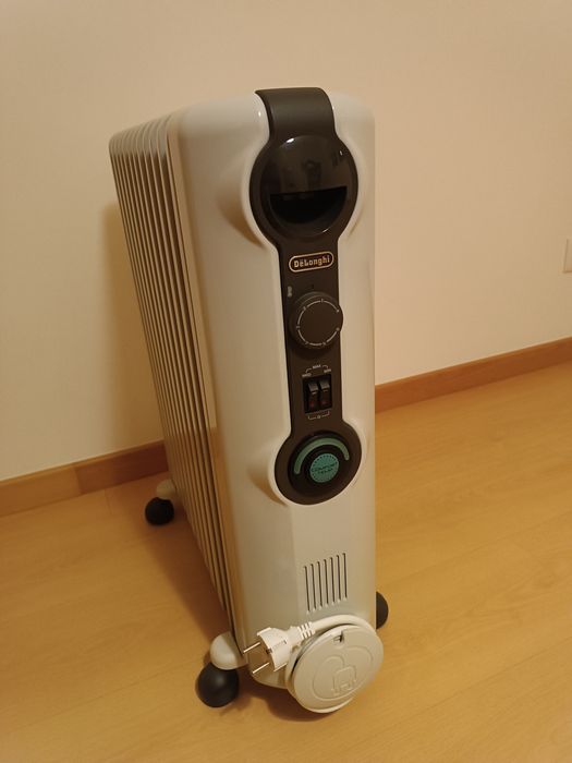 Aquecedor a óleo DeLonghi 12 elementos