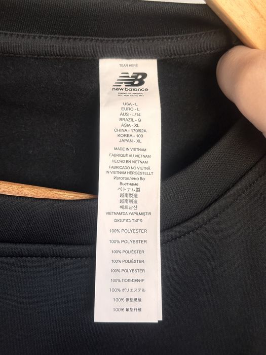Женская спортивная кофта New Balance L