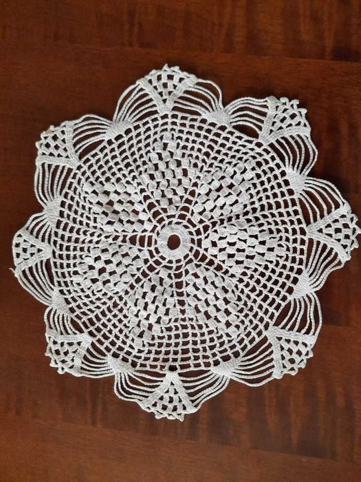 Serwetka ręcznie wykonana