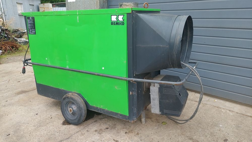 Nagrzewnica olejowa 121kw  DUZA REMKO clk 120